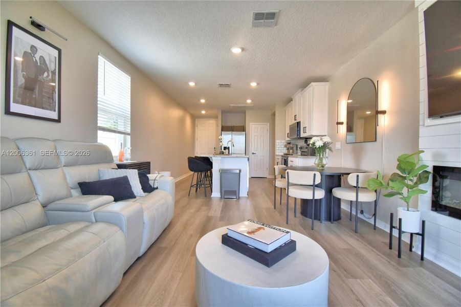 Furnished interior view inside a new home in Lake Deer Estates - Classic Series, Kissimmee (Image 39).