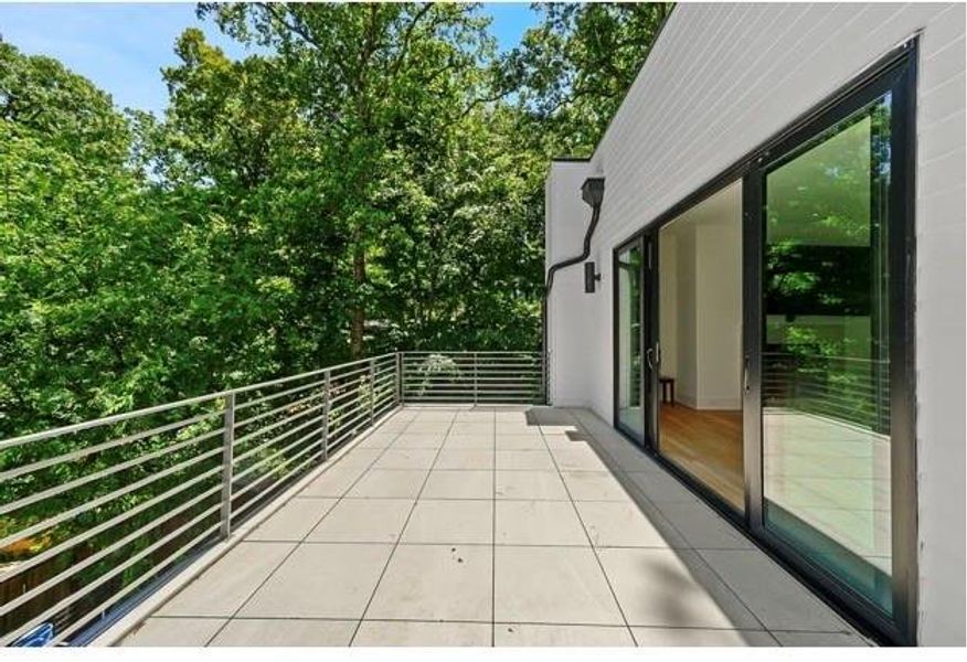 Exterior details and patio area of a home in , Brookhaven (Image 27).
