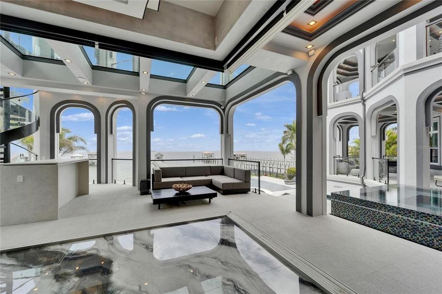 Furnished interior view inside a new home in , Apollo Beach (Image 86).