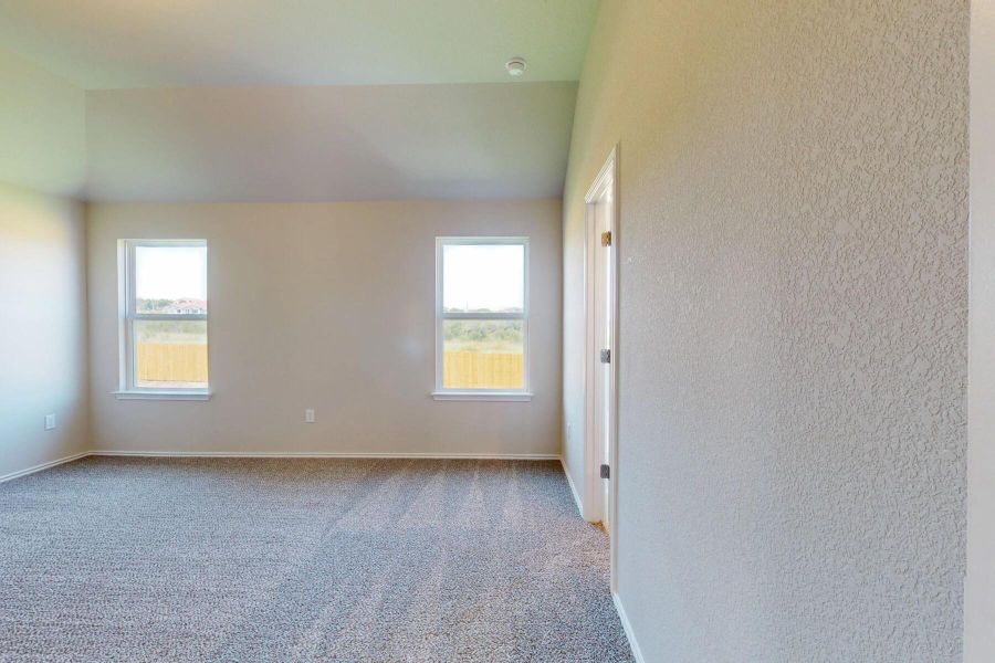 Spacious, unfurnished interior of a new home in Cascades at Onion Creek, Austin (Image 22). Spacious, unfurnished interior of a new home in Cascades at Onion Creek, Austin (Image 22).