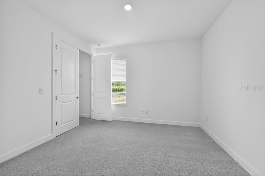 Spacious, unfurnished interior of a new home in Esplanade at Azario Lakewood Ranch, Bradenton (Image 23). Spacious, unfurnished interior of a new home in Esplanade at Azario Lakewood Ranch, Bradenton (Image 23).