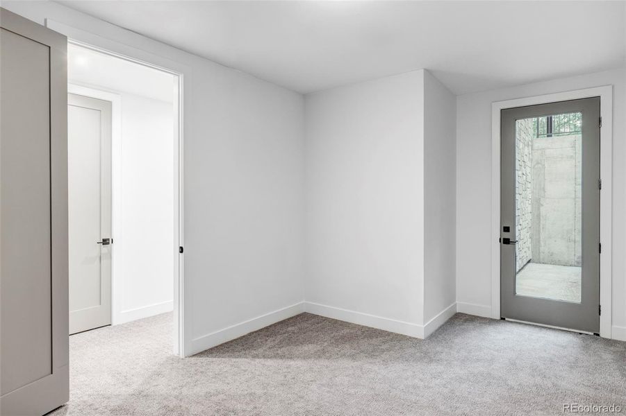 Spacious, unfurnished interior of a new home in , Denver (Image 22).