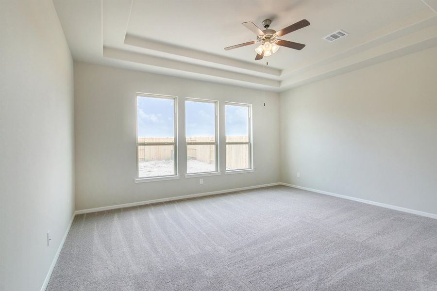 Representative unfurnished interior of a home built from the Floor Plan 2922 by Colina Homes in Grand Magnolia, Magnolia (Image 32).
