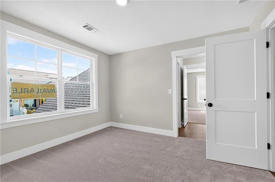 Spacious, unfurnished interior of a new home in Twin Lakes, Hoschton (Image 18).