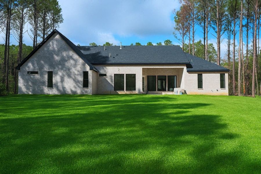 Outdoor kitchen IS included. Outdoor kitchen IS included.