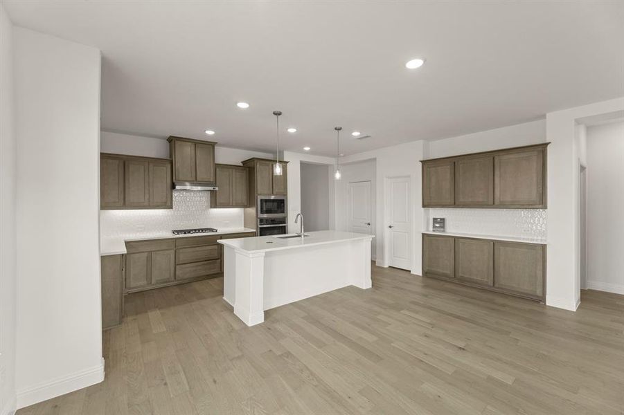 05_209 Evenstar, Rockwall