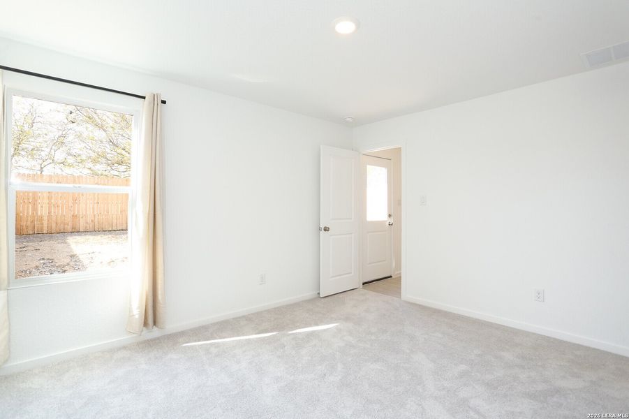 Spacious, unfurnished interior of a new home in Morgan Heights, San Antonio (Image 15). Spacious, unfurnished interior of a new home in Morgan Heights, San Antonio (Image 15).