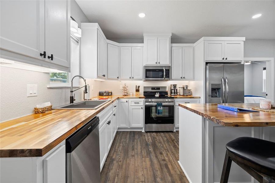 Furnished interior view inside a new home in , Quitman (Image 13).