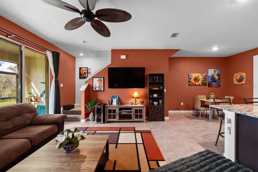 Furnished interior view inside a new home in , Tampa (Image 20). Furnished interior view inside a new home in , Tampa (Image 20).