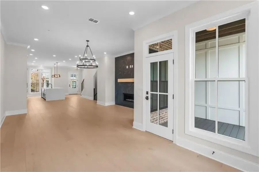 Spacious, unfurnished interior of a new home in Park Walke, Alpharetta (Image 23).
