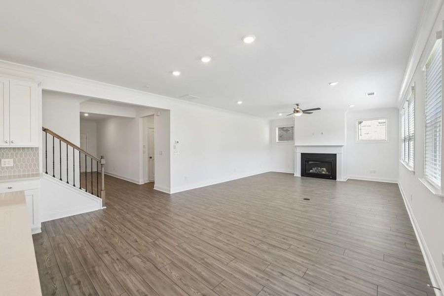Spacious, unfurnished interior of a new home in Auburn Glen, Dacula (Image 17).