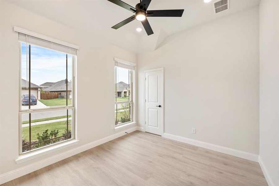 Spacious, unfurnished interior of a new home in West Crossing, Anna (Image 32). Spacious, unfurnished interior of a new home in West Crossing, Anna (Image 32).