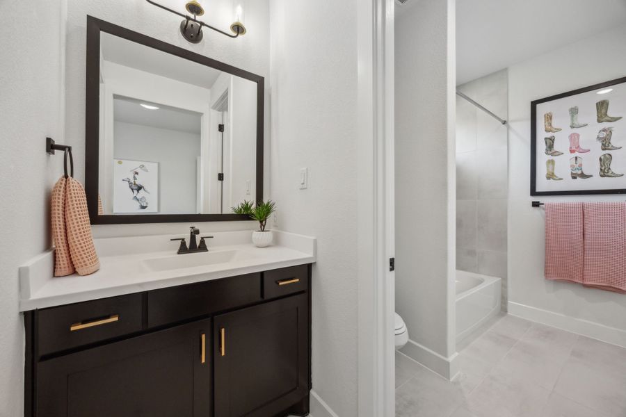 Furnished interior view inside a new home in The Vines, Haslet (Image 35). Furnished interior view inside a new home in The Vines, Haslet (Image 35).