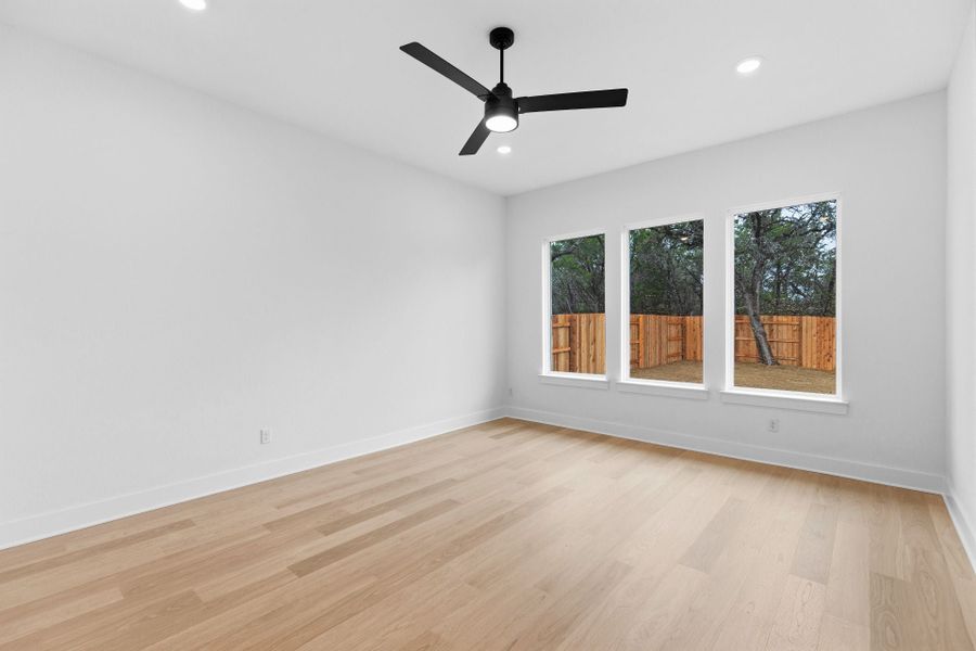 5br New Home in Georgetown, TX.  - Slide 25