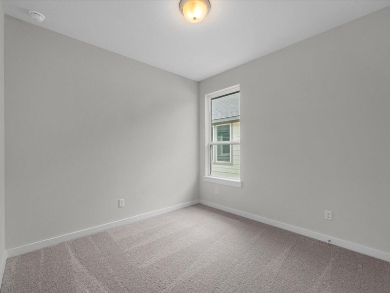 Spacious, unfurnished interior of a new home in Mason Woods, Cypress (Image 14).