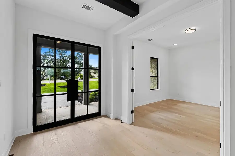 Danielle B Foyer Danielle B Foyer