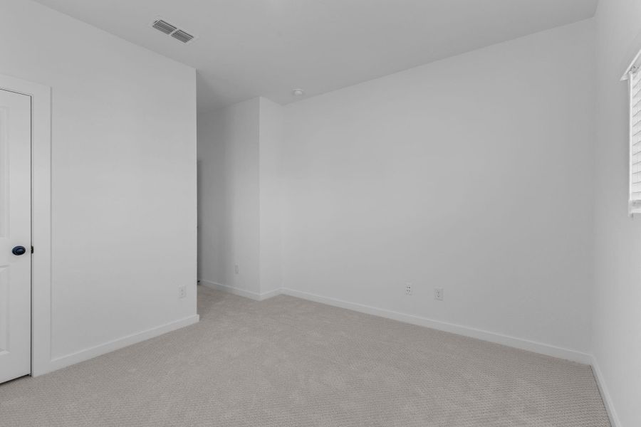 Spacious, unfurnished interior of a new home in Fulbrook on Fulshear Creek 60', Fulshear (Image 11). Spacious, unfurnished interior of a new home in Fulbrook on Fulshear Creek 60', Fulshear (Image 11).