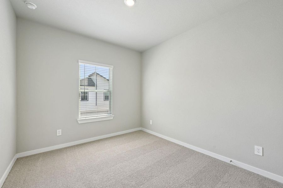 Photo is not of the actual home, but is an inspirational photo of builder’s model home and may depict options, furnishings, and/or decorator features that are not included Photo is not of the actual home, but is an inspirational photo of builder’s model home and may depict options, furnishings, and/or decorator features that are not included