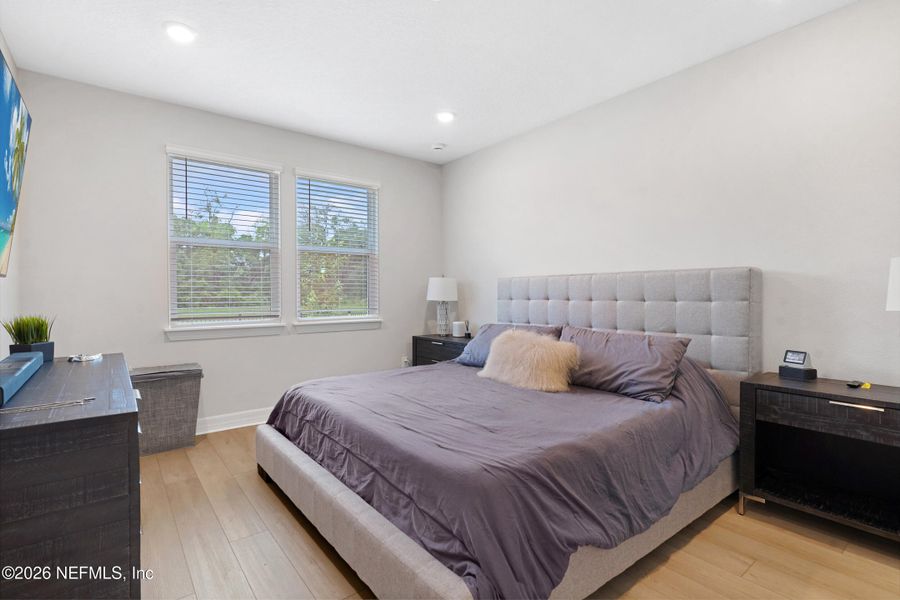 Furnished interior view inside a new home in , Jacksonville (Image 12).