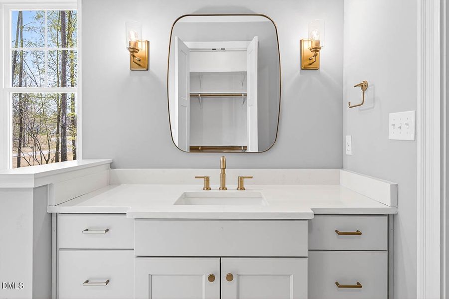 1616 River Bend Ln interior-41