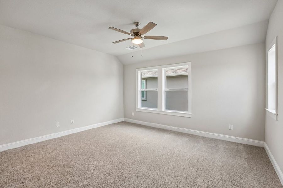 Spacious, unfurnished interior of a new home in Clear Creek, Round Rock (Image 22). Spacious, unfurnished interior of a new home in Clear Creek, Round Rock (Image 22).