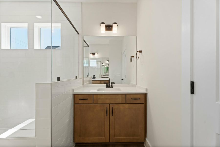 Furnished interior view inside a new home in Redland, Advance (Image 14).