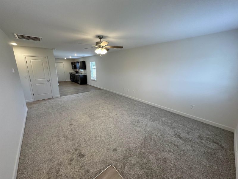 Spacious, unfurnished interior of a new home in Gentry Place, Spartanburg (Image 4).