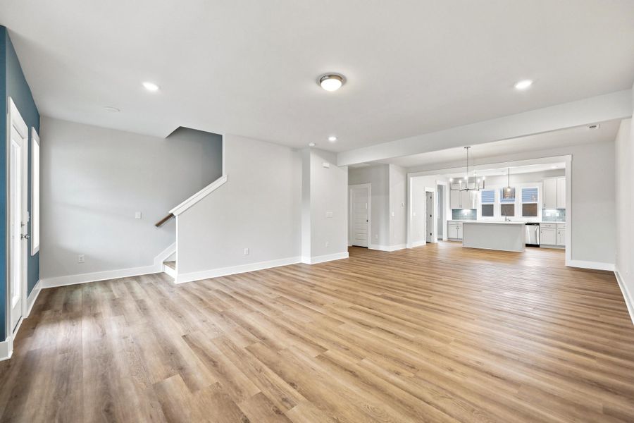 Spacious, unfurnished interior of a new home in Allen Park, Raleigh (Image 13).