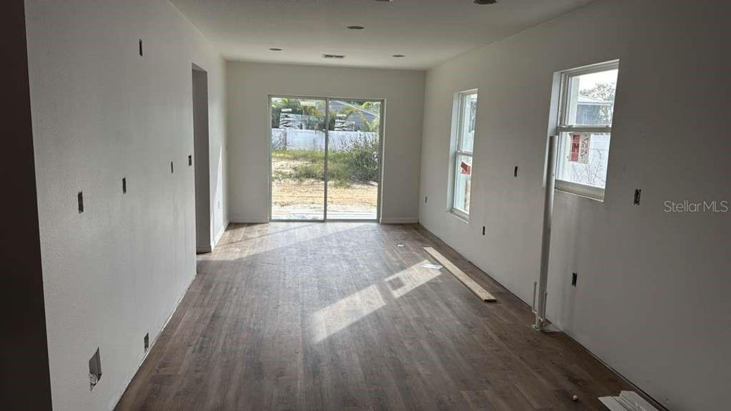 Image 12 of a home in .