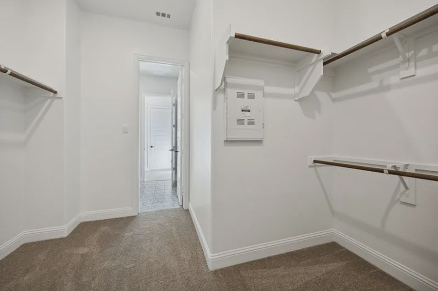 Representative unfurnished interior of a home built from the Peyton by Cambridge Homes in Lake Park, Rowlett (Image 26).