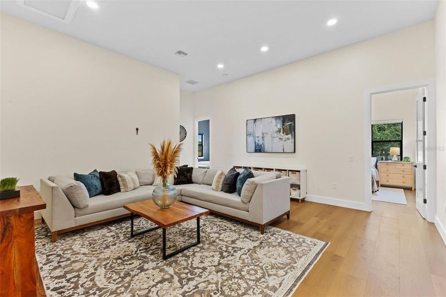 Furnished interior view inside a new home in , Myakka City (Image 17).