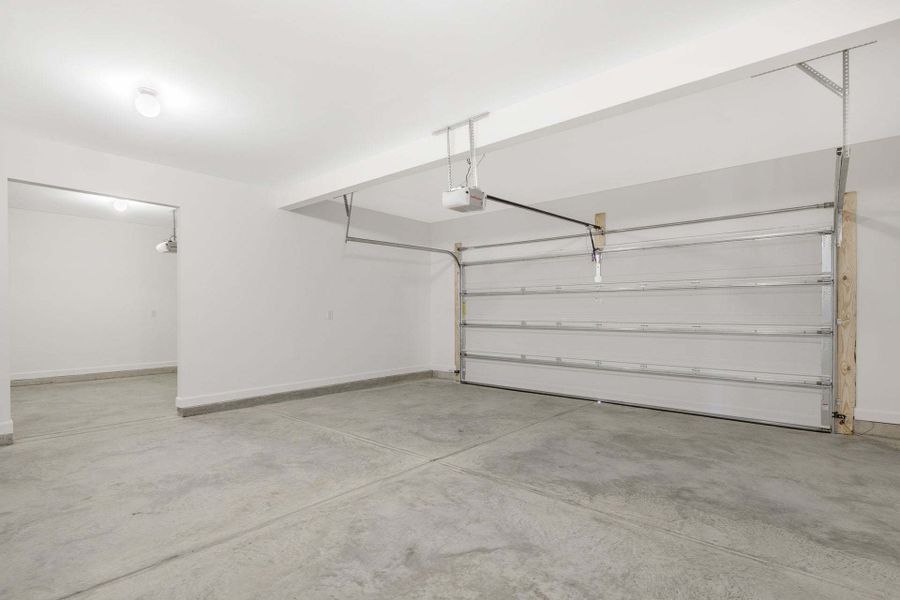 3 Car Garage Option (Interior)