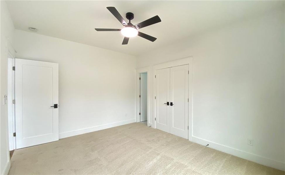 Spacious, unfurnished interior of a new home in , Lawrenceville (Image 25).