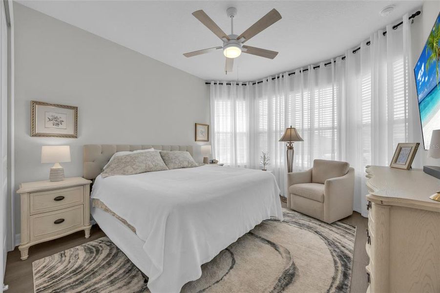 Furnished interior view inside a new home in , Minneola (Image 5).