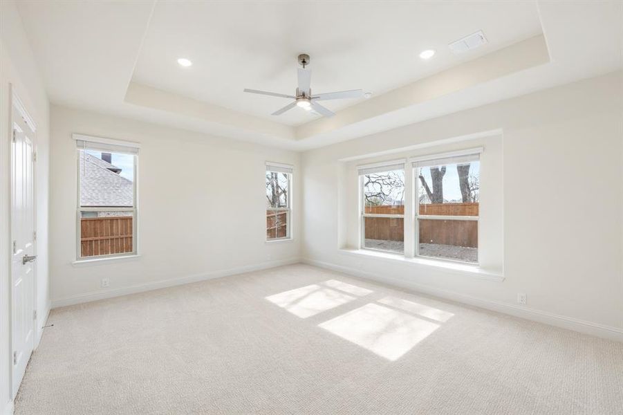 Spacious, unfurnished interior of a new home in Rockwood, Mansfield (Image 37).
