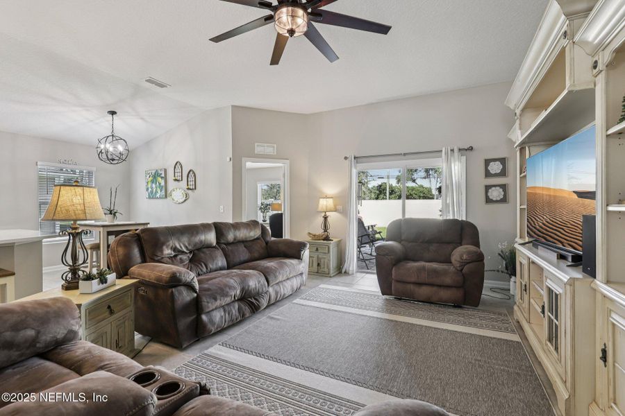 Furnished interior view inside a new home in Creekside Manor, Jacksonville (Image 29). Furnished interior view inside a new home in Creekside Manor, Jacksonville (Image 29).