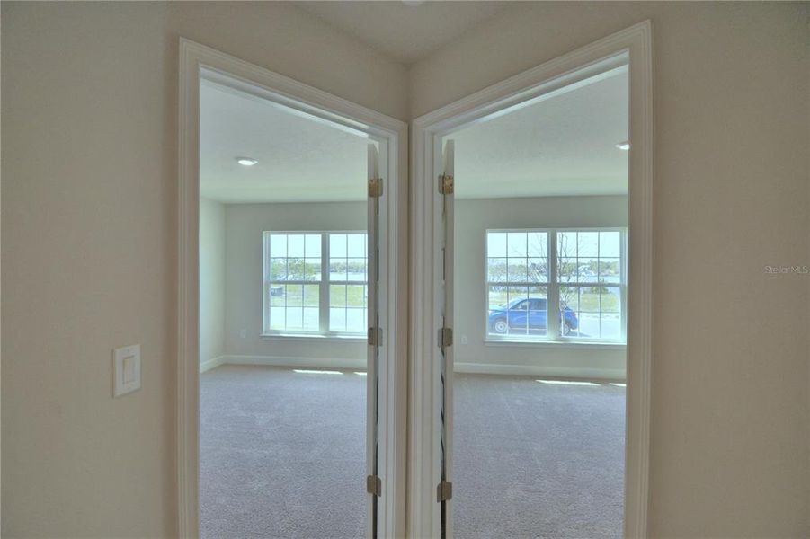 Spacious, unfurnished interior of a new home in Lake Juliana Estates, Auburndale (Image 58). Spacious, unfurnished interior of a new home in Lake Juliana Estates, Auburndale (Image 58).