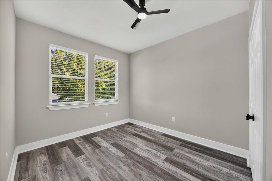 Spacious, unfurnished interior of a new home in , Houston (Image 19).