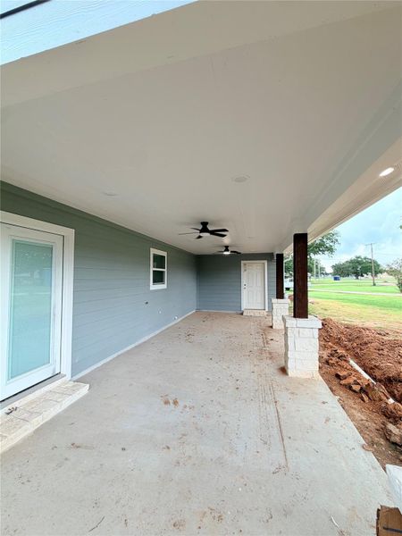 Exterior details and patio area of a home in , Brazoria (Image 3). Exterior details and patio area of a home in , Brazoria (Image 3).