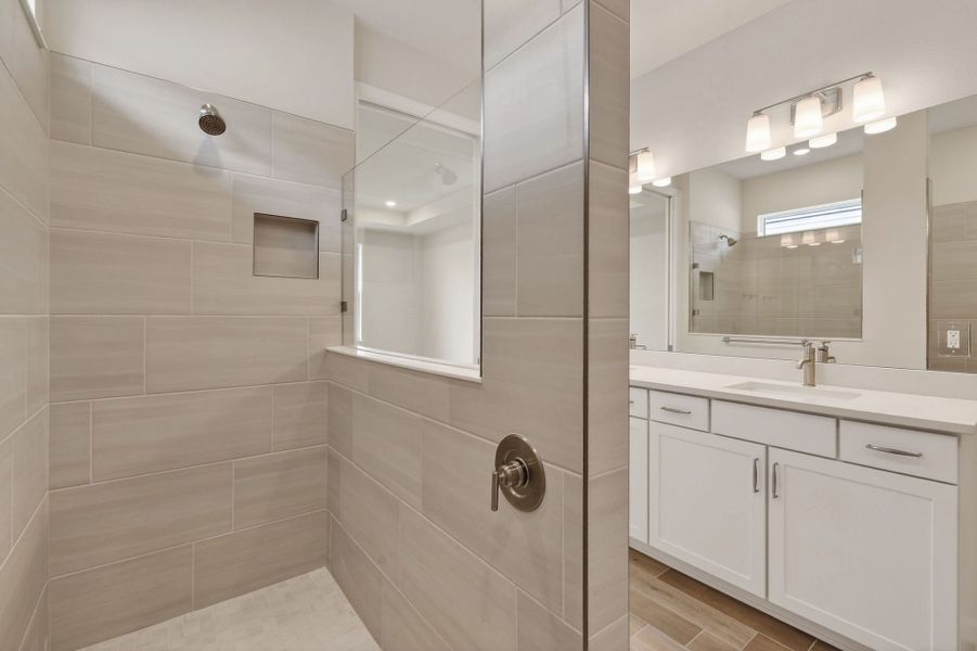 Furnished interior view inside a new home in Del Webb Tradition, Port St. Lucie (Image 17).