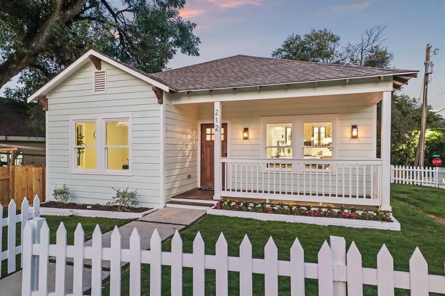 Front exterior of a new home in , Dallas, TX, highlighting curb appeal (Image 18). Front exterior of a new home in , Dallas, TX, highlighting curb appeal (Image 18).