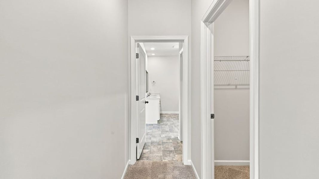 Spacious, unfurnished interior of a new home in Durbin Meadows Traditions, Fountain Inn (Image 29).