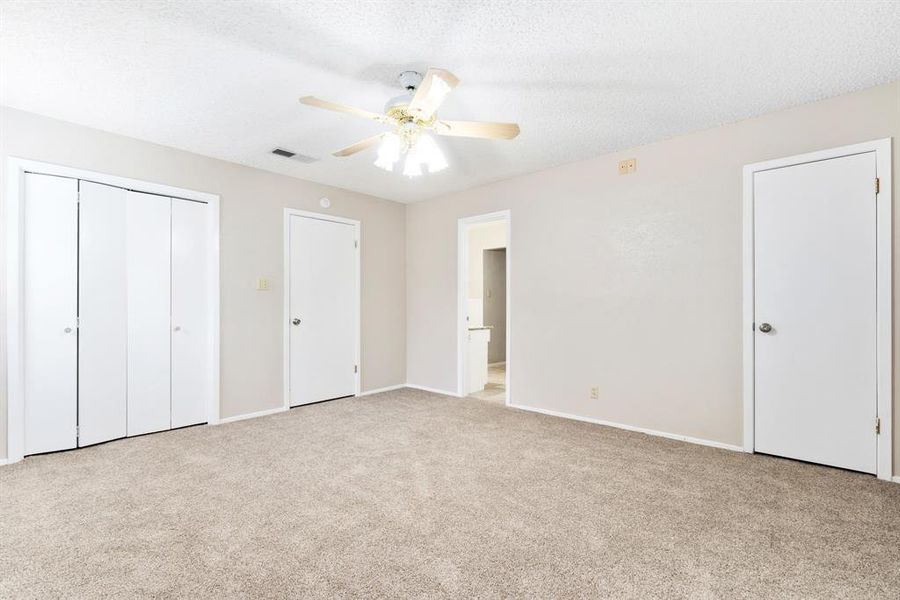 Spacious, unfurnished interior of a new home in , Hillsboro (Image 27). Spacious, unfurnished interior of a new home in , Hillsboro (Image 27).