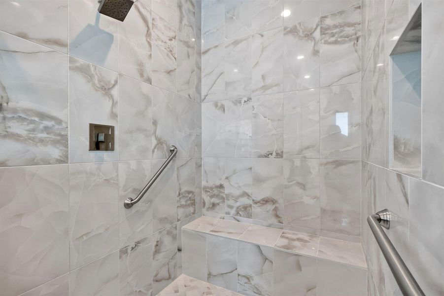 35-web-or-mls-7R7A8995 35-web-or-mls-7R7A8995