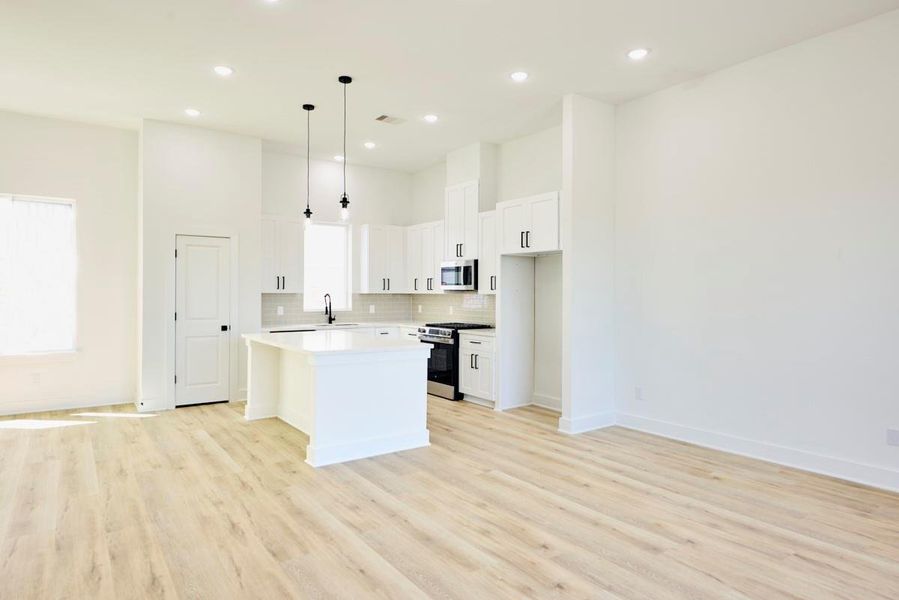 Spacious, unfurnished interior of a new home in , Houston (Image 16). Spacious, unfurnished interior of a new home in , Houston (Image 16).