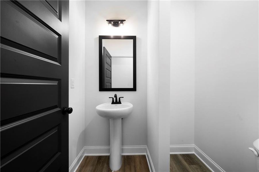 Furnished interior view inside a new home in , Dallas (Image 10).