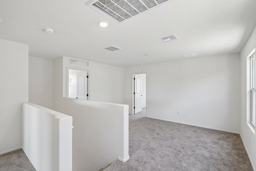 Spacious, unfurnished interior of a new home in Founders Ridge, Vail (Image 11).