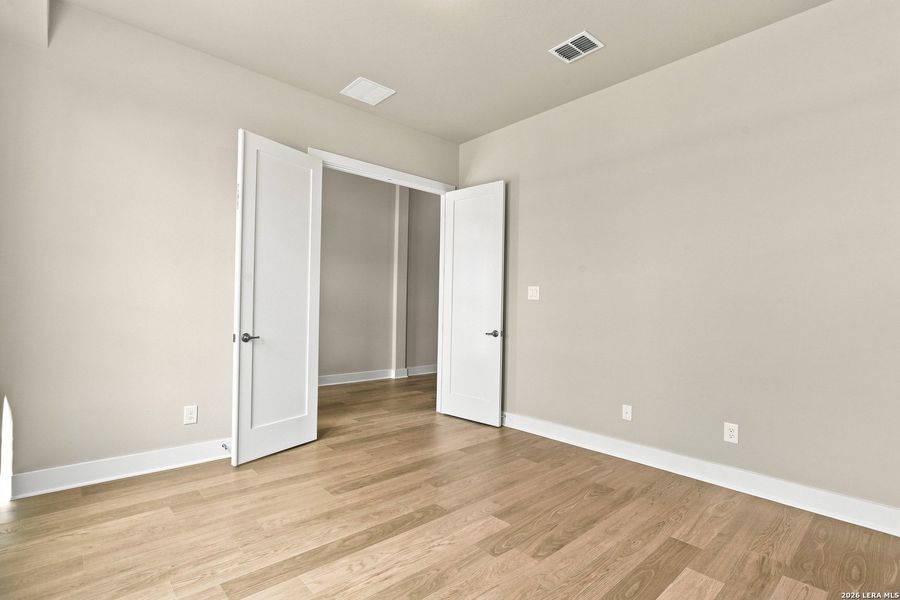 Spacious, unfurnished interior of a new home in Legacy at Lake Dunlap, New Braunfels (Image 42). Spacious, unfurnished interior of a new home in Legacy at Lake Dunlap, New Braunfels (Image 42).