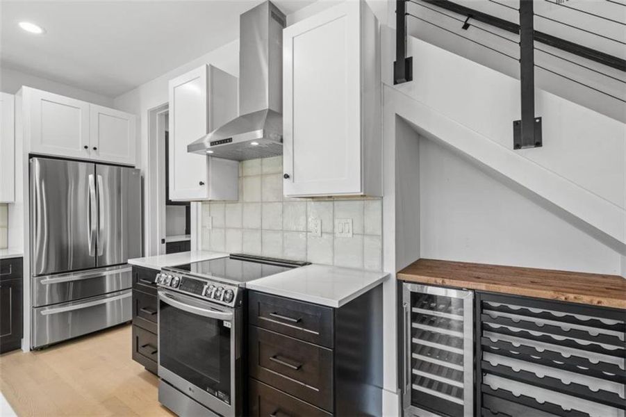 Furnished interior view inside a new home in , Ellijay (Image 13).