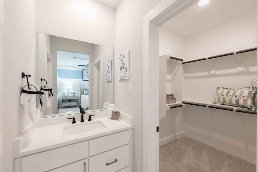 Representative furnished interior of a home built from the Meritage by Tri Pointe Homes in Legacy Grove 1/2 Acre, Montgomery (Image 40).